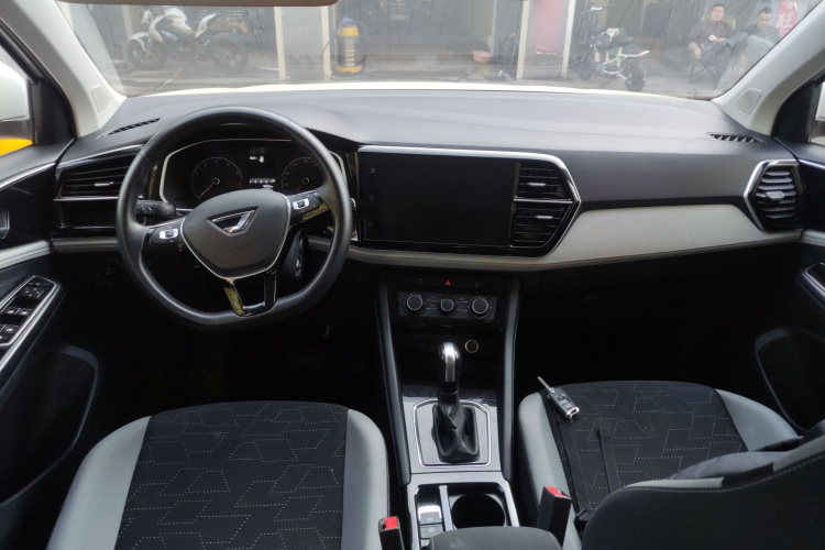 捷达VS5 2023款 280TSI 自动进取型中控内饰7002