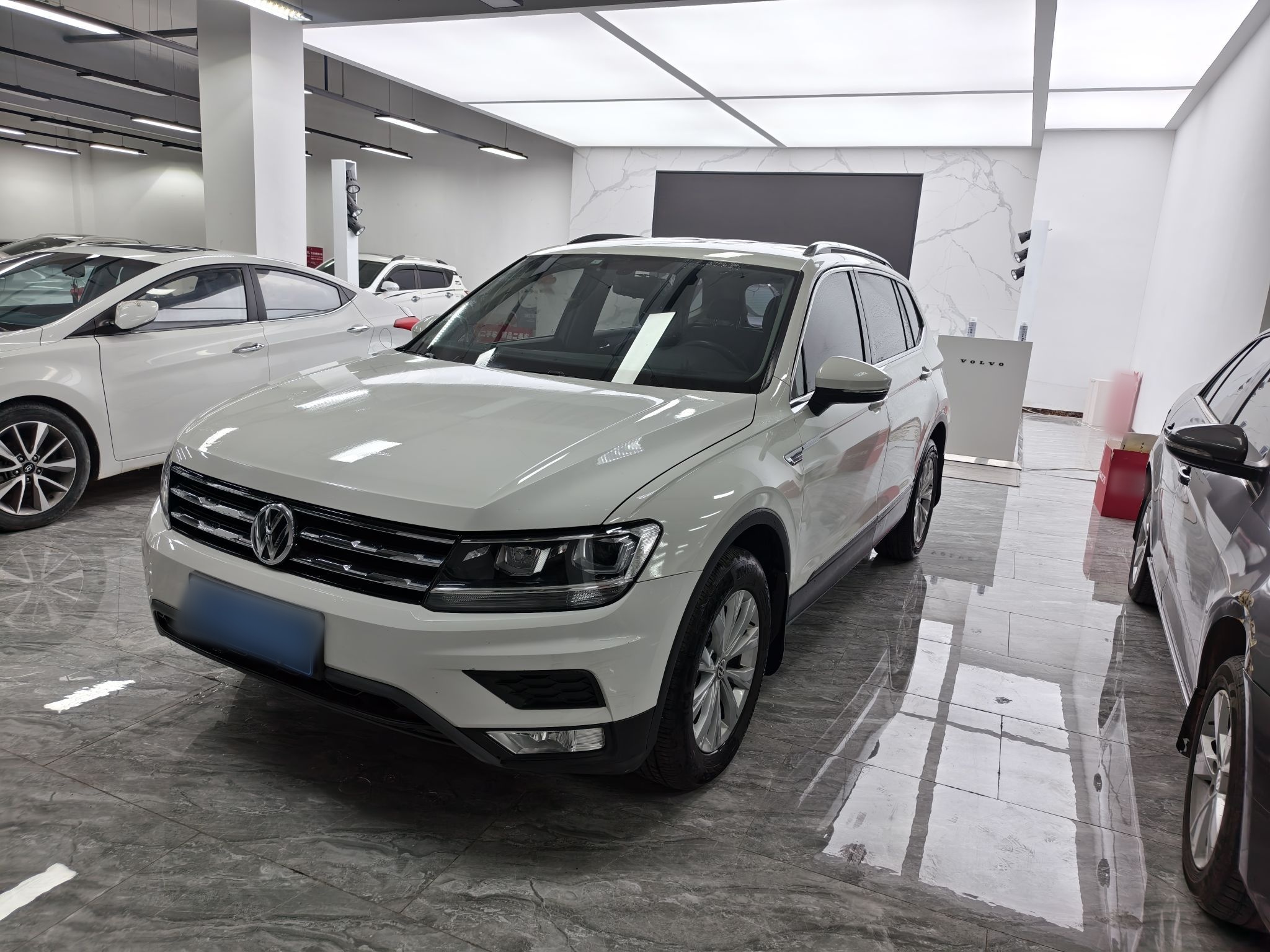 2018款 途观L 330TSI 自动两驱风尚版图片