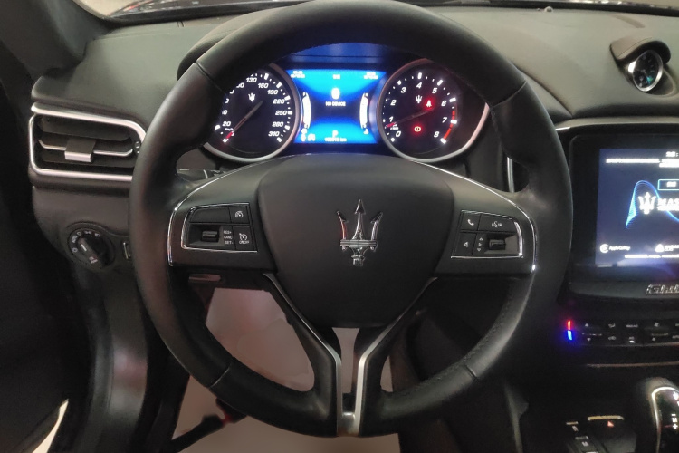 玛莎拉蒂 Ghibli 2018款 改款 3.0T 标准版局部细节13