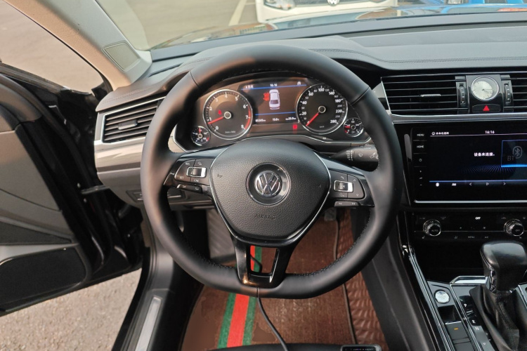 大众 辉昂 2018款 改款 380TSI 两驱商务版中控内饰13