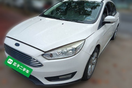 福特 福克斯 2015款 三厢 1.6L 手动舒适型