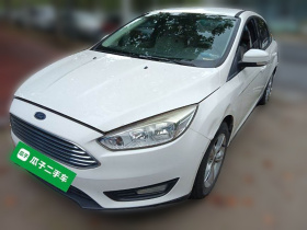福特 福克斯 2015款 三厢 1.6L 手动舒适型