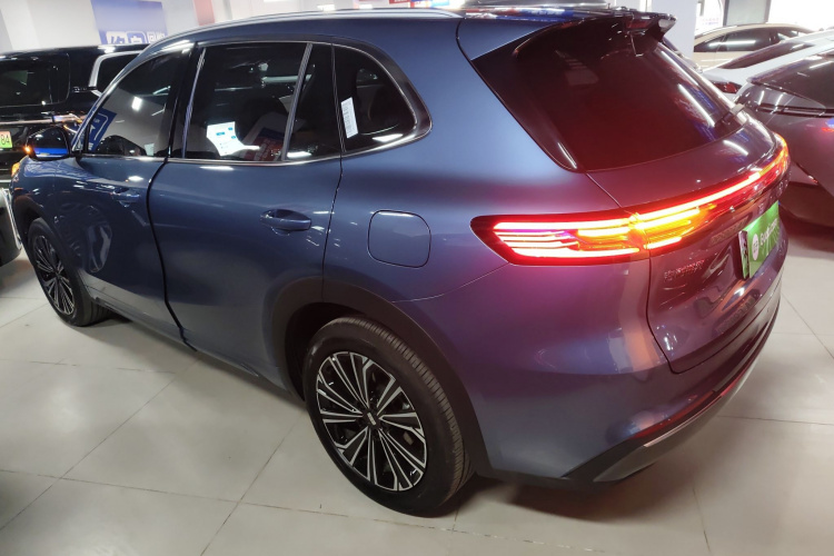 吉利银河 银河星舰7 EM-i 2025款 120km 领航版车身外观4