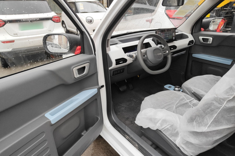 吉利银河 2024款 熊猫mini 200km 耐力熊中控内饰20