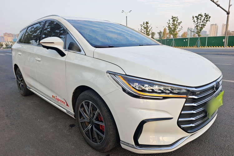 比亚迪 宋MAX新能源 2022款 DM-i 105KM 尊荣型车身外观6002