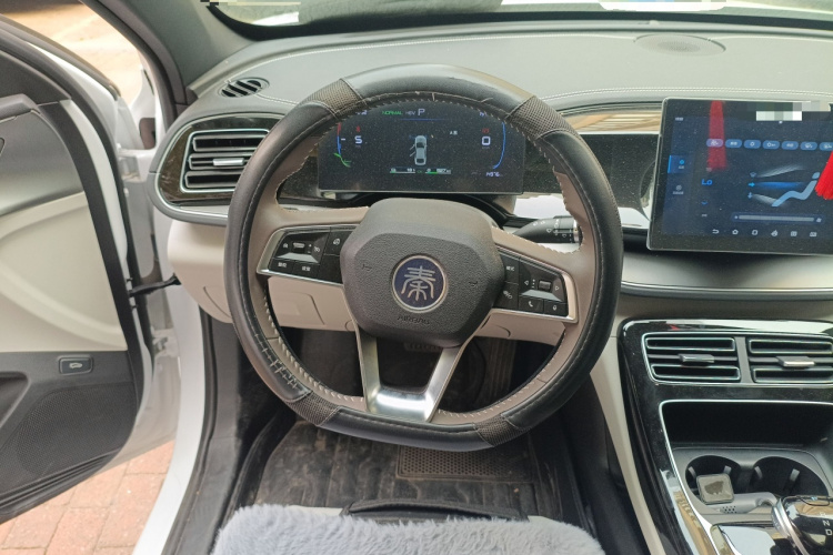 比亚迪 秦PLUS 2023款 冠军版 DM-i 120KM领先型局部细节13