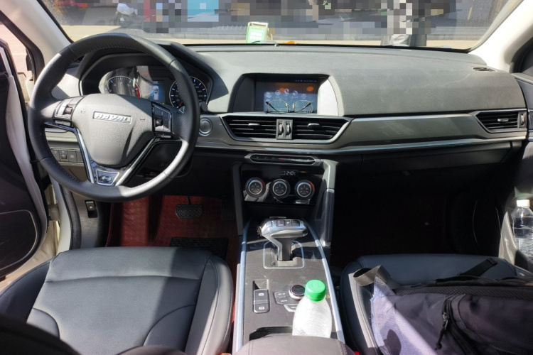 哈弗H6 2019款 运动版 1.5T 自动两驱精英型 国VI中控内饰12