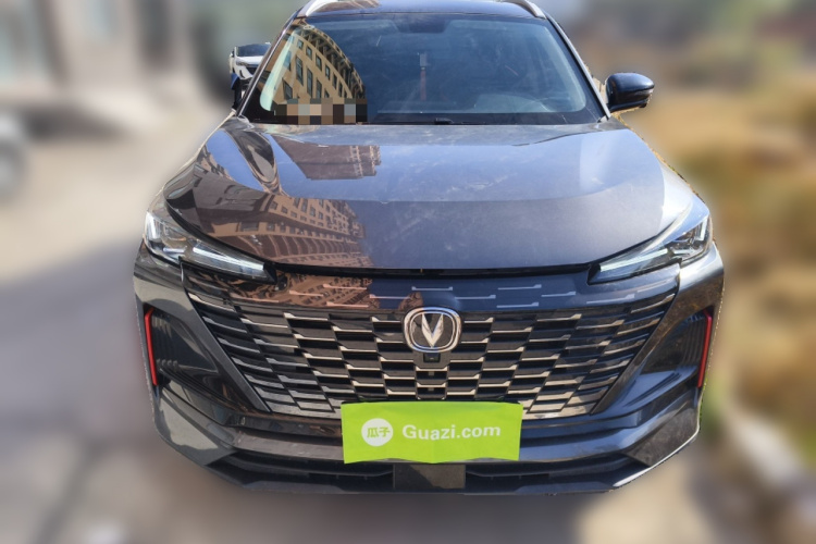 长安CS55PLUS 2022款 第二代 1.5T DCT尊贵型车身外观2