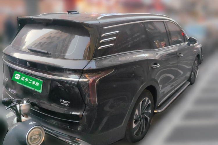 红旗HS7 PHEV 2024款 2.0T PHEV 四驱旗畅版 7座车身外观7