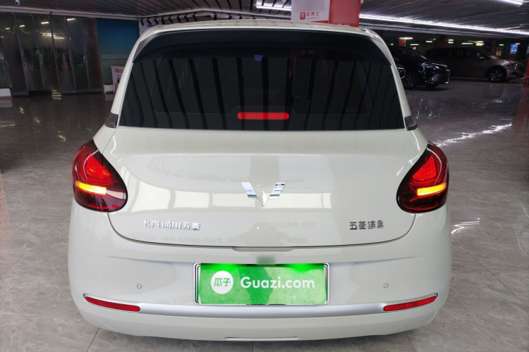 五菱汽车 五菱缤果 2024款 203km 轻享款车身外观6004