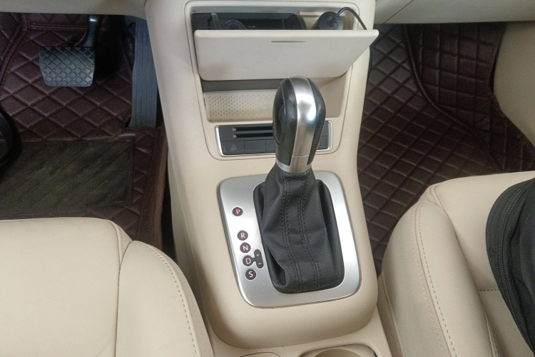 大众 途观 2015款 1.8TSI 自动两驱舒适版局部细节18