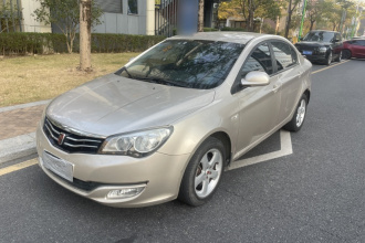 荣威350 2013款 350S 1.5L 自动迅达版