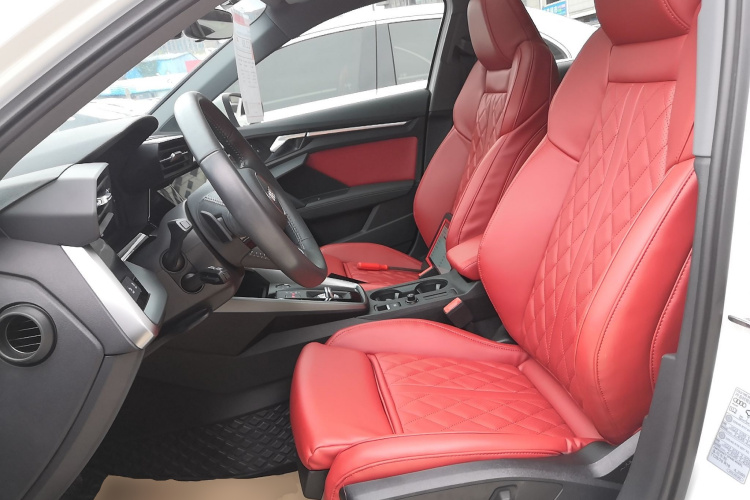 奥迪A3 2022款 Sportback 35 TFSI 时尚运动型中控内饰19