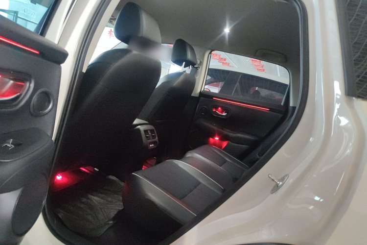 本田HR-V 2023款 240TURBO 劲睿版中控内饰21