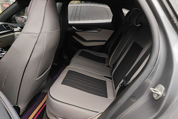 比亚迪 秦PLUS 2023款 冠军版 EV 510KM超越型中控内饰21