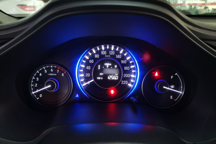 本田 凌派 2016款 1.8L 手动豪华版局部细节14