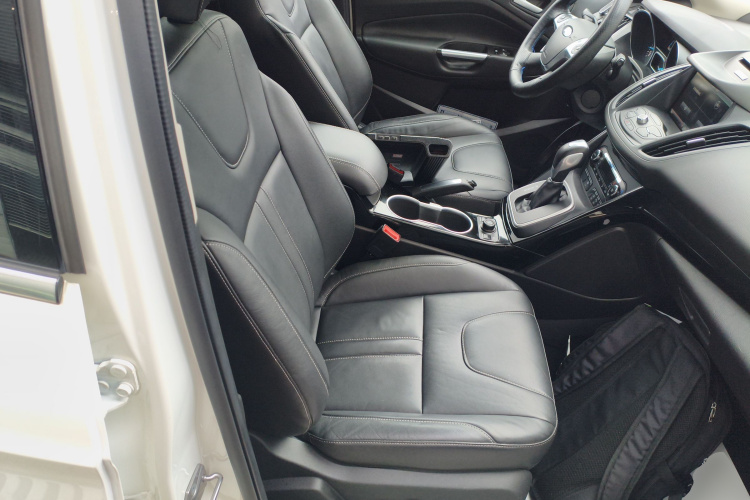 福特 翼虎 2015款 2.0L GTDi 四驱运动型局部细节41