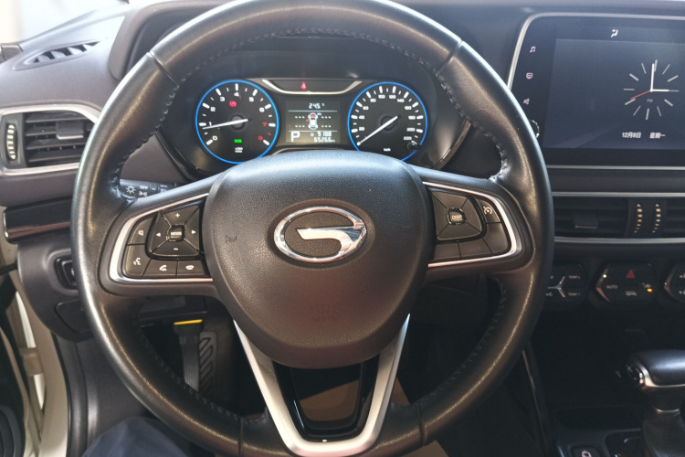 广汽传祺 传祺GS4 2018款 235T 自动两驱豪华智联百万纪念版中控内饰13