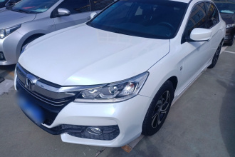 本田 雅阁 2016款 2.0L 舒适版