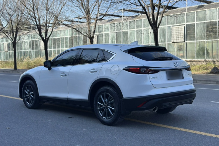 马自达CX-4 2021款 2.0L 自动两驱蓝天活力版车身外观6009