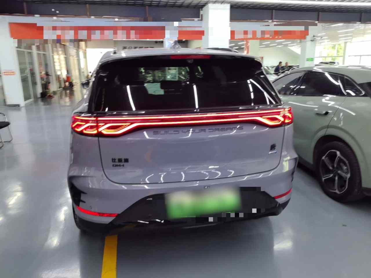 比亚迪 唐新能源 2025款 智驾版 DM-i 115KM 尊贵型(3)