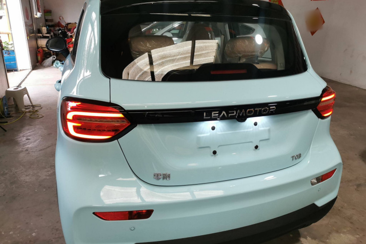 零跑汽车 零跑T03 2025款 310舒享版车身外观6