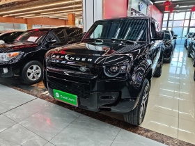 路虎卫士 2024款 110 3.0T P400 XS