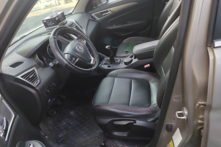 长安CS75 2014款 2.0L 手动豪华型 国V局部细节19