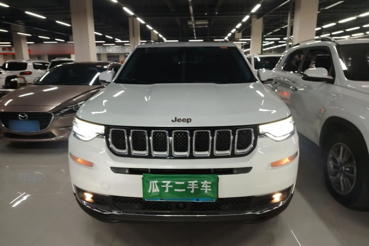 Jeep 大指挥官 2018款 2.0T 四驱臻享版 国V车身外观6001