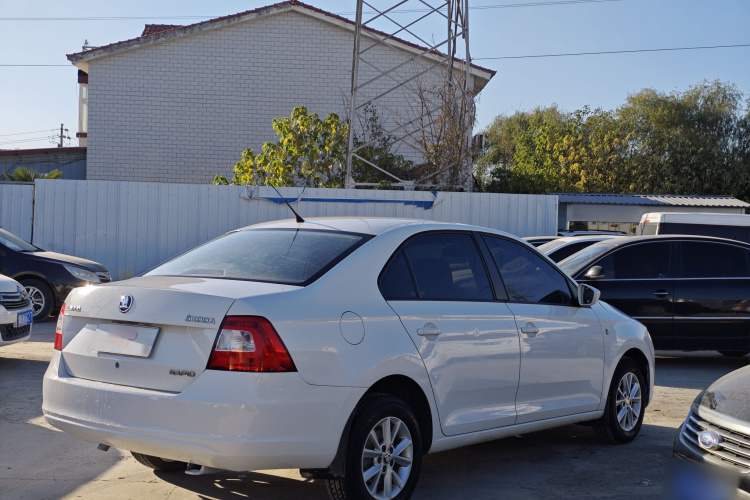 斯柯达 昕锐 2016款 1.4L 手动前行版车身外观6007