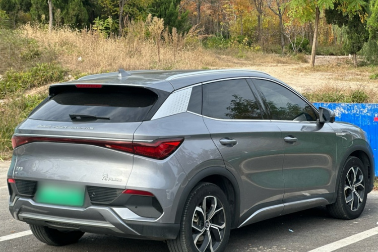 比亚迪 元PLUS 2023款 冠军版 430KM 超越型车身外观6005