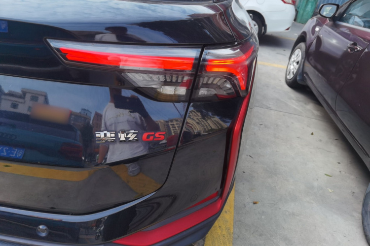 东风风神 奕炫GS 2021款 230T 自动追曜武士版车身外观6006