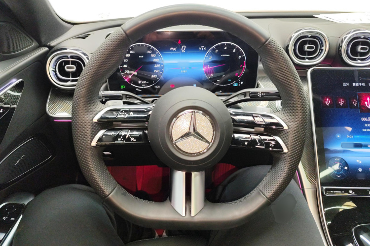 奔驰C级 2024款 改款三 C 260 L 运动版中控内饰13