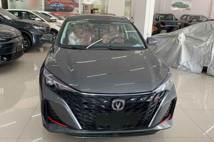 长安 逸动 2025款 PLUS 1.4T 双离合高能版车身外观6001