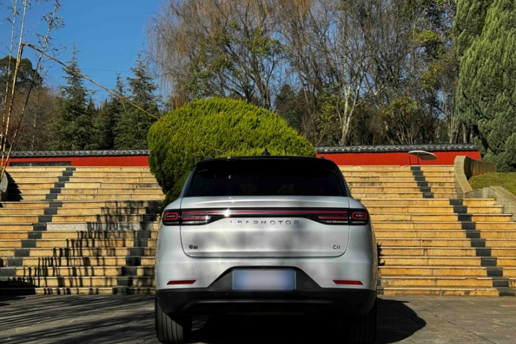 零跑汽车 零跑C11 2023款 增程 285智享版车身外观6008