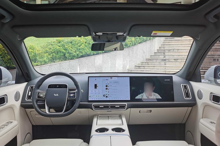 理想汽车 理想L7 2024款 Ultra中控内饰7010
