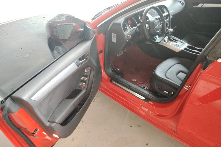 奥迪A5 2014款 Sportback 45 TFSI中控内饰7003