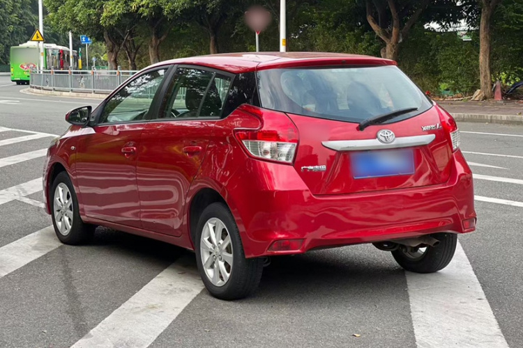 丰田 YARiS L 致炫 2015款 1.5G 自动炫动天窗特别版车身外观6004