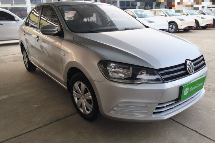 大众 捷达 2015款 1.4L 手动时尚型车身外观3