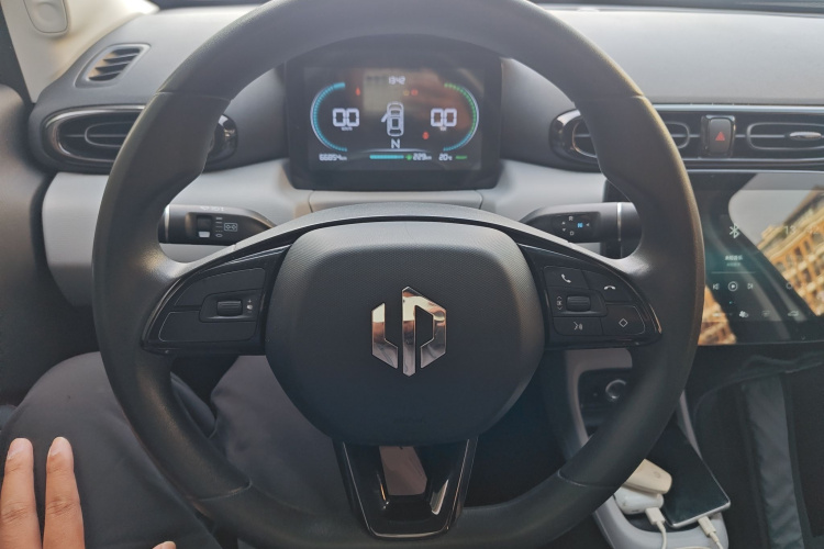 零跑汽车 零跑T03 2022款 玛瑙版中控内饰13