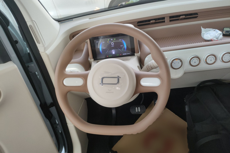 奔腾小马 2026款 222km 闪耀马局部细节13