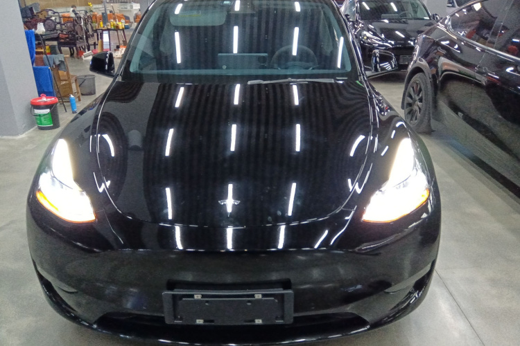 特斯拉 Model Y 2021款 标准续航后驱版车身外观6001