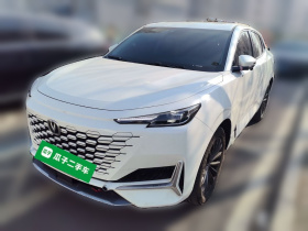 长安UNI-K 2021款 2.0T 卓越型