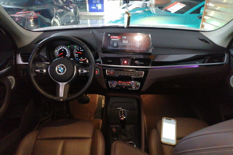 宝马X1 2021款 改款 sDrive25Li 领先型中控内饰12