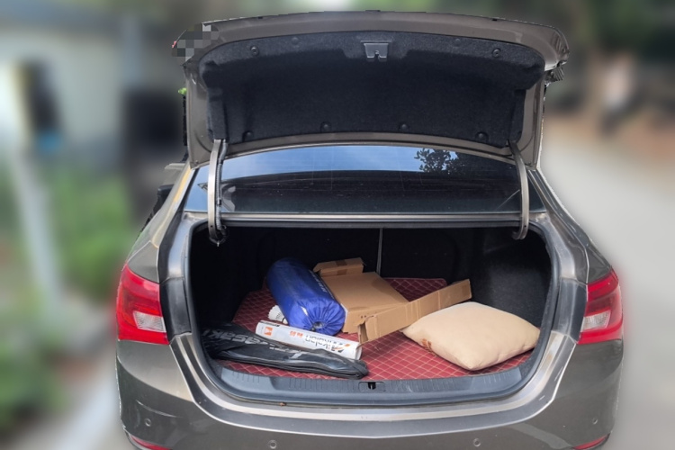 别克 英朗 2016款 15N 自动精英型局部细节23