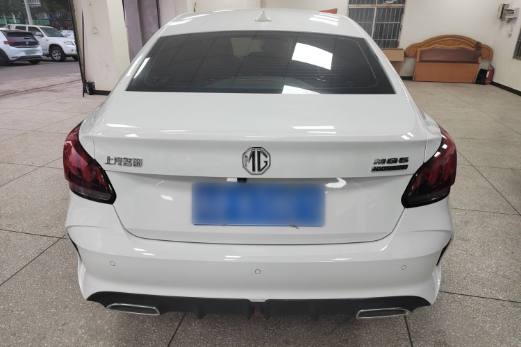 名爵 MG5 2022款 180DVVT CVT青春豪华版车身外观6004
