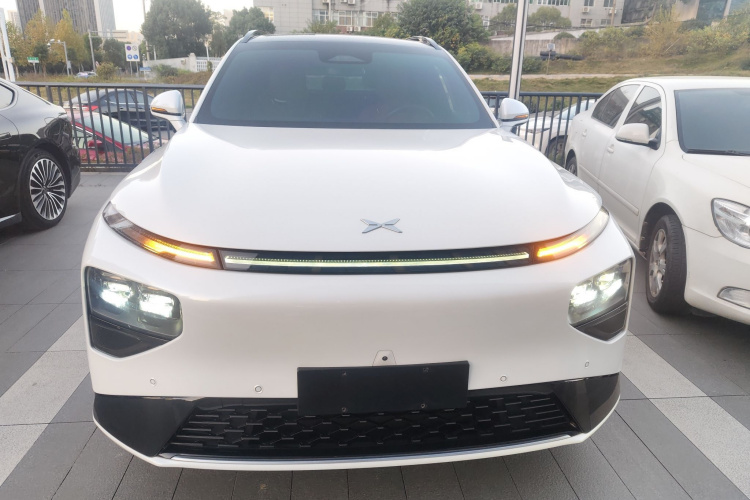 小鹏G9 2022款 570 Pro车身外观6001