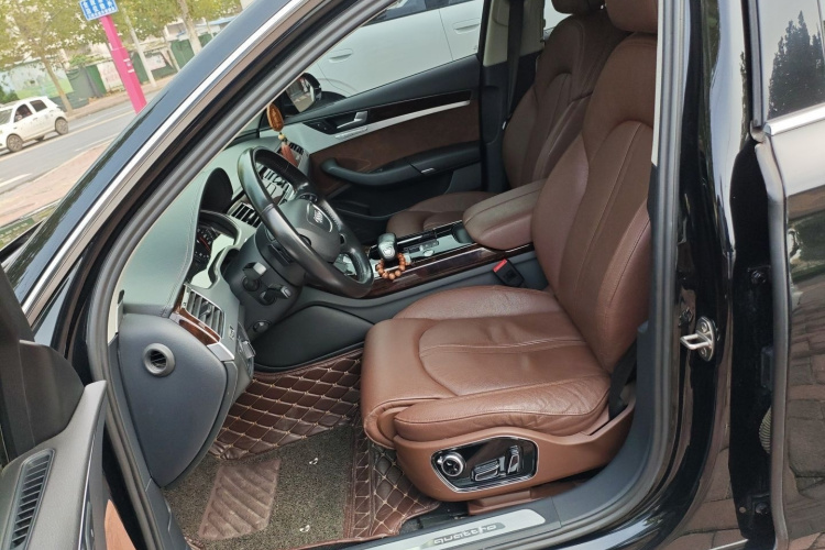 奥迪A8 2016款 A8L 45 TFSI quattro舒适型局部细节19