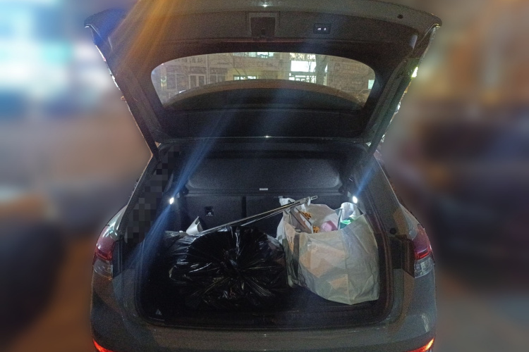 奥迪Q4 e-tron 2022款 50 e-tron quattro 创境版中控内饰23