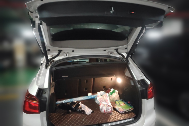 宝马X1 2018款 xDrive20Li 尊享型中控内饰23